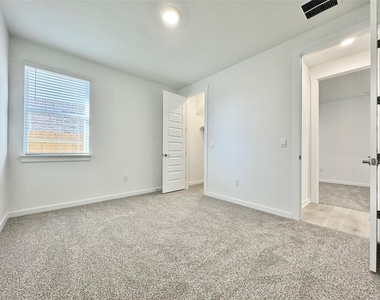 329 Tinto St - Photo Thumbnail 32