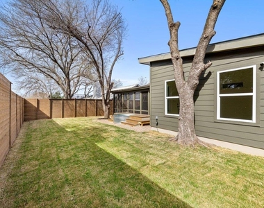 8202 Cache Dr - Photo Thumbnail 36