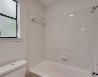 11405 Walnut Ridge Dr - Photo Thumbnail 17