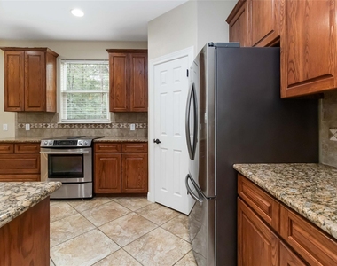 142 Kaanapali Ln - Photo Thumbnail 7