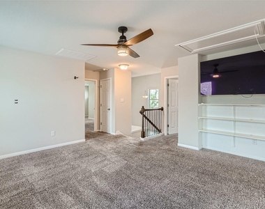 501 Cinnamon Teal Ln - Photo Thumbnail 5