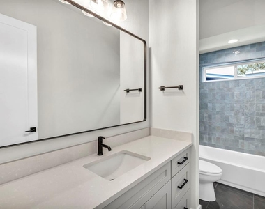 8209 Polar Dr - Photo Thumbnail 28