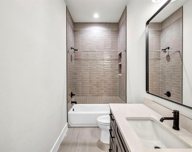 8209 Polar Dr - Photo Thumbnail 30