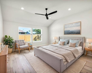 8209 Polar Dr - Photo Thumbnail 1