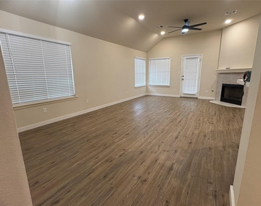 12905 Withers Way - Photo Thumbnail 2