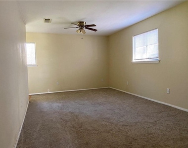 2231 Palmera Cv - Photo Thumbnail 7