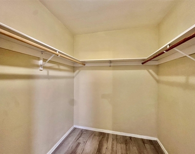 2231 Palmera Cv - Photo Thumbnail 12