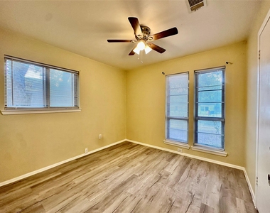 2231 Palmera Cv - Photo Thumbnail 18