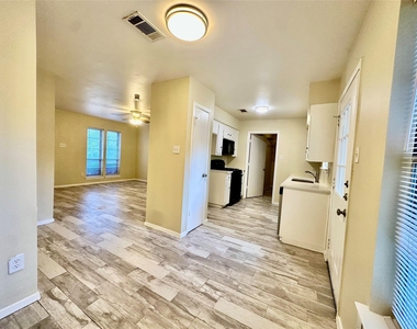 2231 Palmera Cv - Photo Thumbnail 6