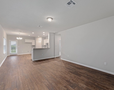 437 Otto Ave - Photo Thumbnail 2