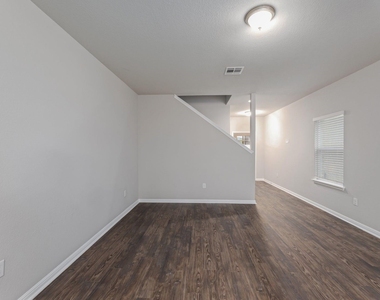 437 Otto Ave - Photo Thumbnail 10