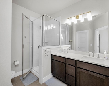 11318 Faneuil Way - Photo Thumbnail 16