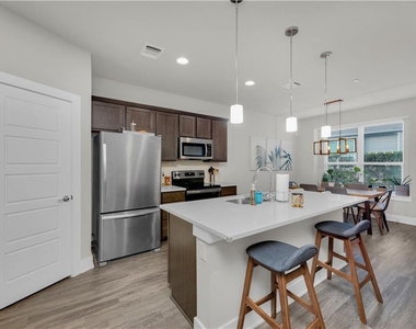 11318 Faneuil Way - Photo Thumbnail 5
