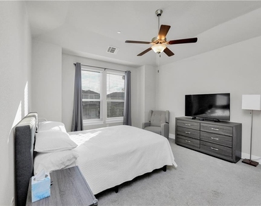 11318 Faneuil Way - Photo Thumbnail 12
