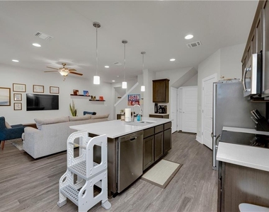 11318 Faneuil Way - Photo Thumbnail 23