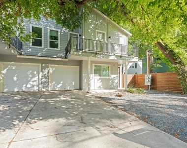 1114 Walton Ln - Photo Thumbnail 2