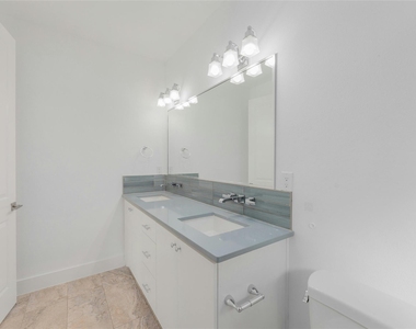 1114 Walton Ln - Photo Thumbnail 22