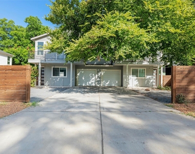 1114 Walton Ln - Photo Thumbnail 3