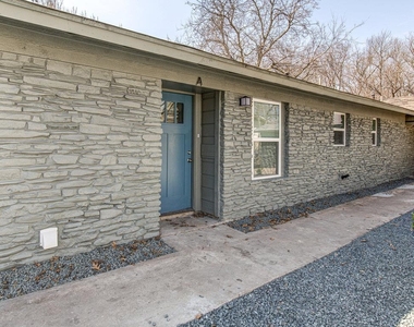 5706 Gloucester Ln - Photo Thumbnail 14