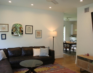3109 Wheeler St - Photo Thumbnail 3