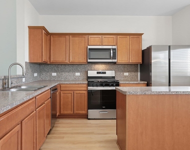 1385 Red Stag Pl - Photo Thumbnail 6