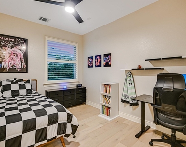 603 Anfield Cir - Photo Thumbnail 26