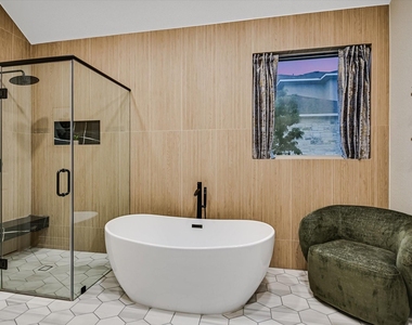 603 Anfield Cir - Photo Thumbnail 19