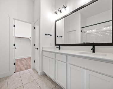 5312 Bruno St - Photo Thumbnail 16