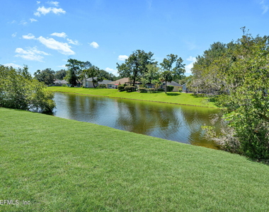 952 Blackberry Lane - Photo Thumbnail 6