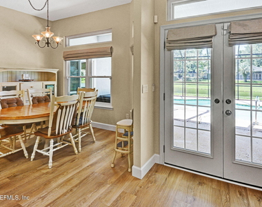 952 Blackberry Lane - Photo Thumbnail 2