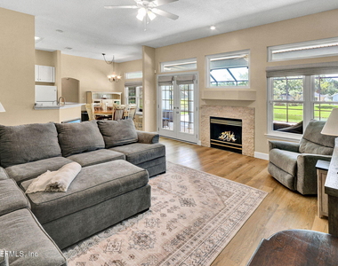 952 Blackberry Lane - Photo Thumbnail 14