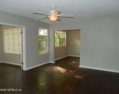3168 Belden Circle - Photo Thumbnail 10