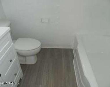 3168 Belden Circle - Photo Thumbnail 1