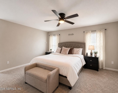 647 Sunny Stroll Drive - Photo Thumbnail 9