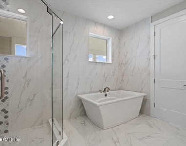 217 Rum Runner Way - Photo Thumbnail 21