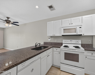 700 W Pope Road - Photo Thumbnail 10