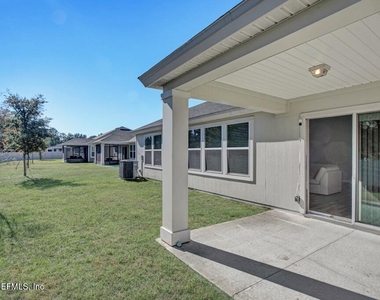8272 Victory Crossing Boulevard - Photo Thumbnail 18