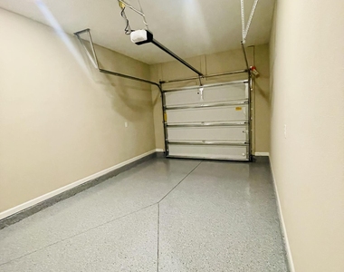12830 Josslyn Lane - Photo Thumbnail 15