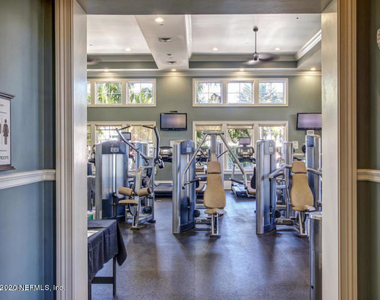 174 Spring Park Avenue - Photo Thumbnail 28