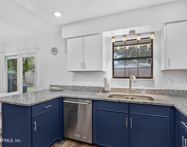 374 Orchis Road - Photo Thumbnail 31