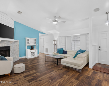 374 Orchis Road - Photo Thumbnail 20