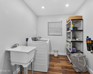 374 Orchis Road - Photo Thumbnail 42