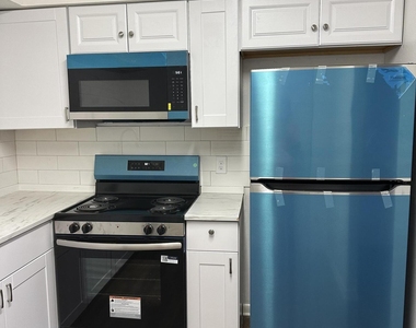 394 Fortuna Avenue - Photo Thumbnail 5
