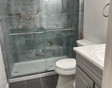 394 Fortuna Avenue - Photo Thumbnail 7