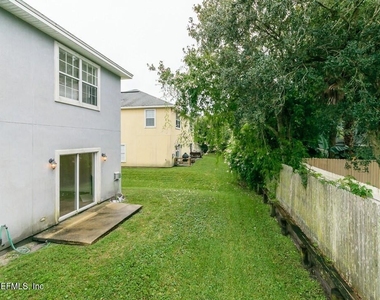 574 Stocks Street - Photo Thumbnail 18
