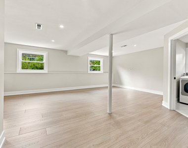 352 Sioux Lane - Photo Thumbnail 21