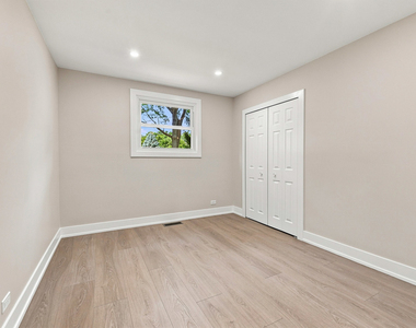 352 Sioux Lane - Photo Thumbnail 15