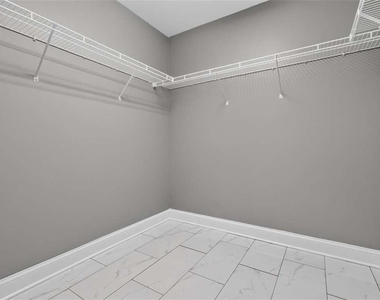 153 Fitzroy Lane - Photo Thumbnail 45