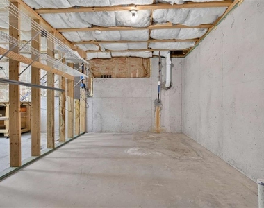 153 Fitzroy Lane - Photo Thumbnail 55