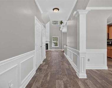 153 Fitzroy Lane - Photo Thumbnail 5